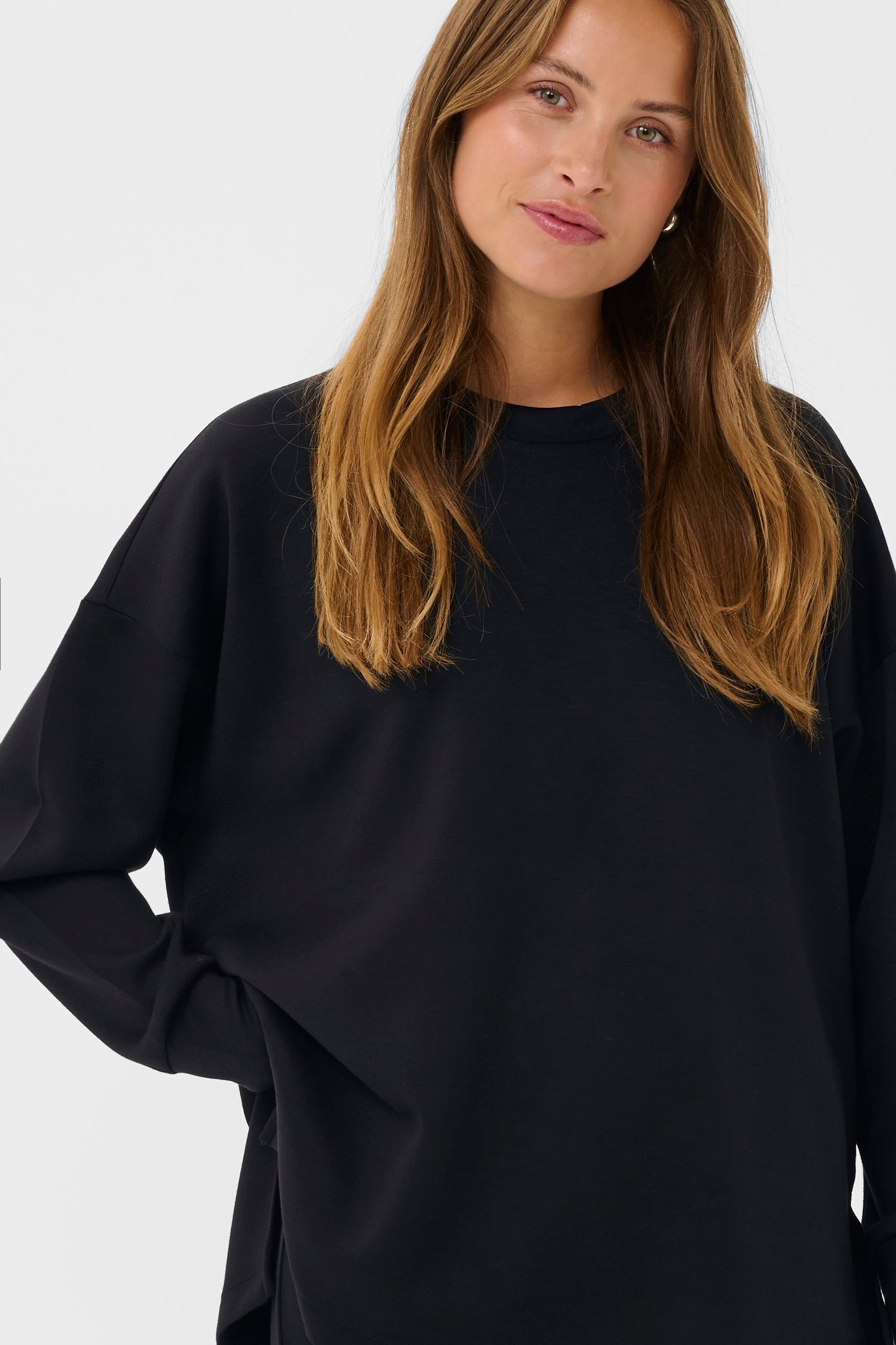 Annika Pullover - Deep Black-Casual Tops- Hometown Style HTS, women's in store and online boutique located in Ingersoll, Ontario