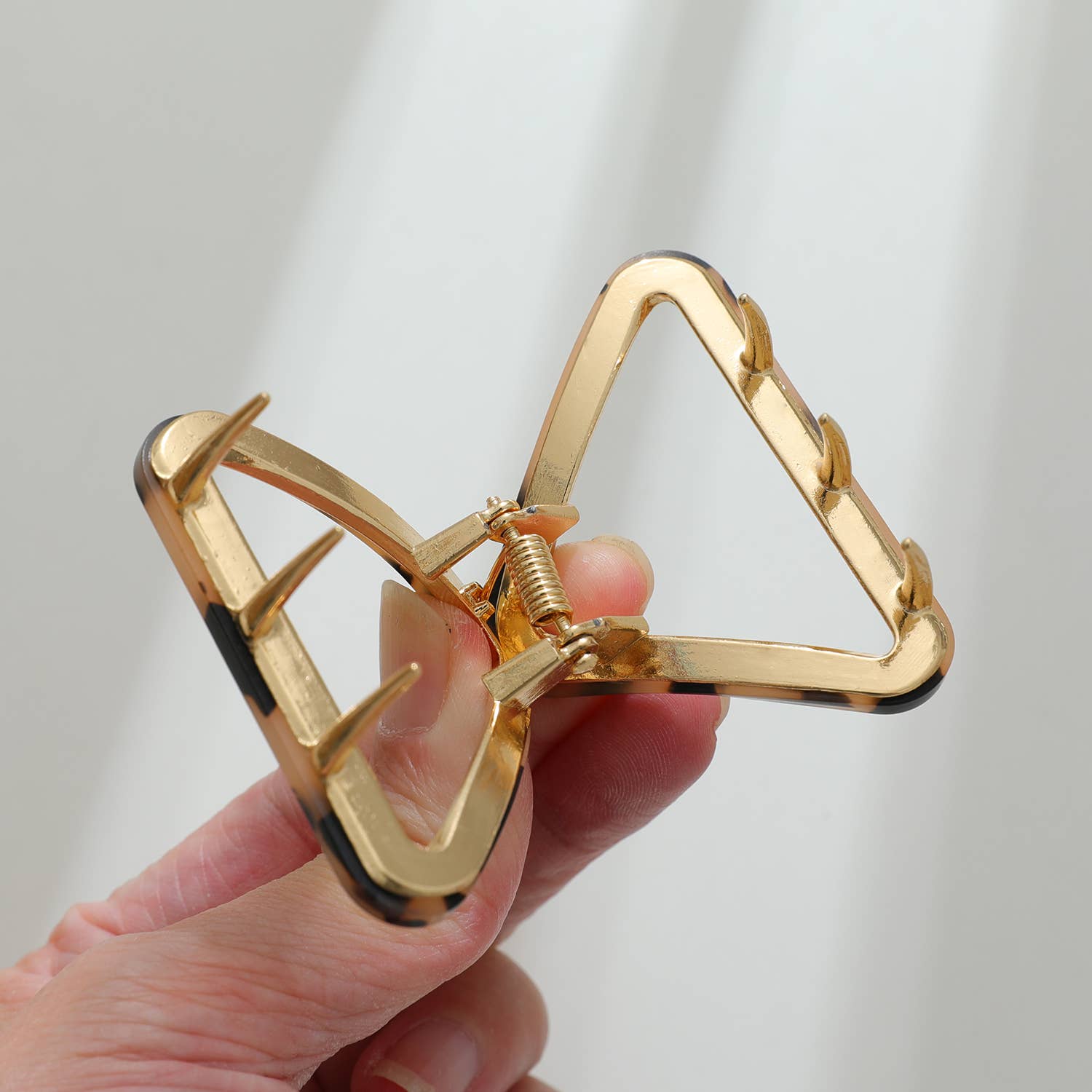 Small Classic Triangle Metal Claw Clip-hair accessories- Hometown Style HTS, women's in store and online boutique located in Ingersoll, Ontario