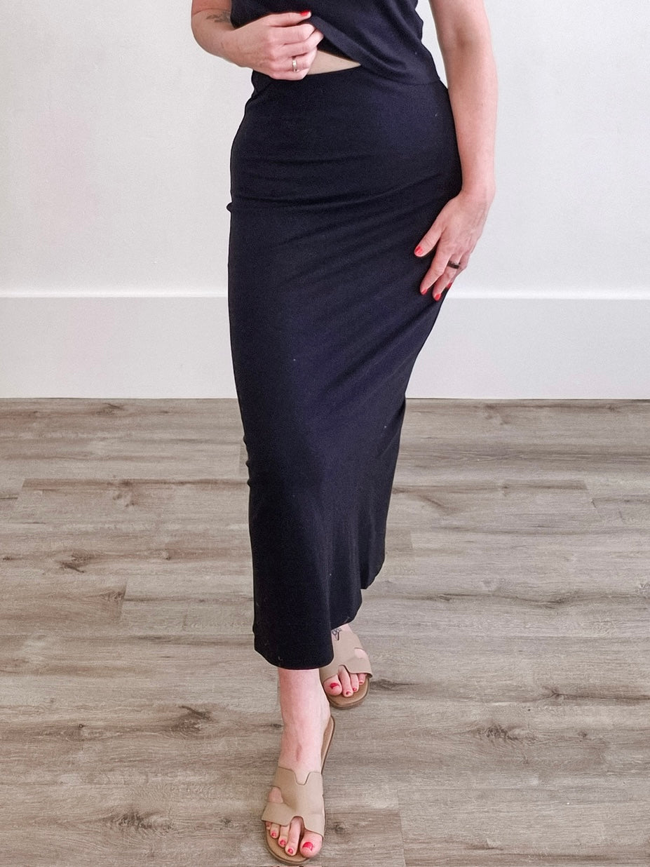 Gail Midi Skirt - Black-Skirt- Hometown Style HTS, women's in store and online boutique located in Ingersoll, Ontario
