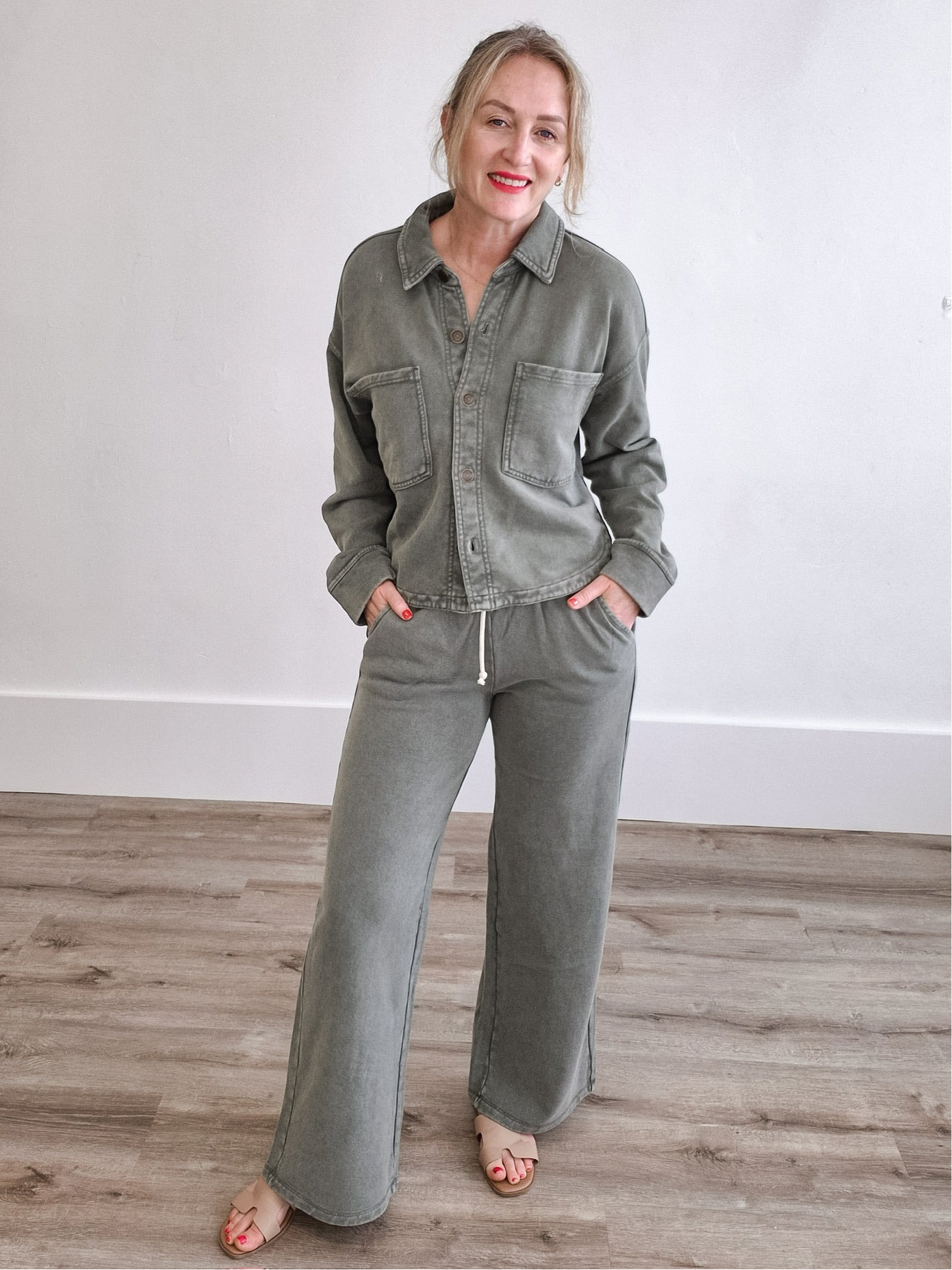 Hunter Knit Pant - Hunter Green-bottoms- Hometown Style HTS, women's in store and online boutique located in Ingersoll, Ontario