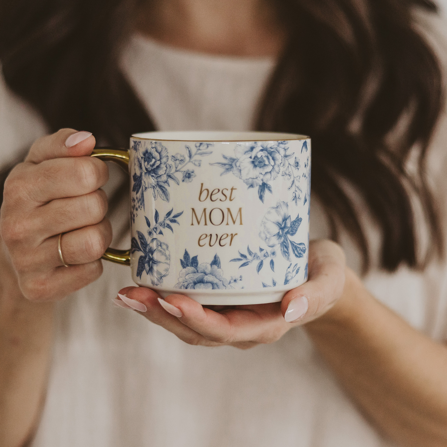 Best Mom Ever Coffee Mug- Hometown Style HTS, women's in store and online boutique located in Ingersoll, Ontario