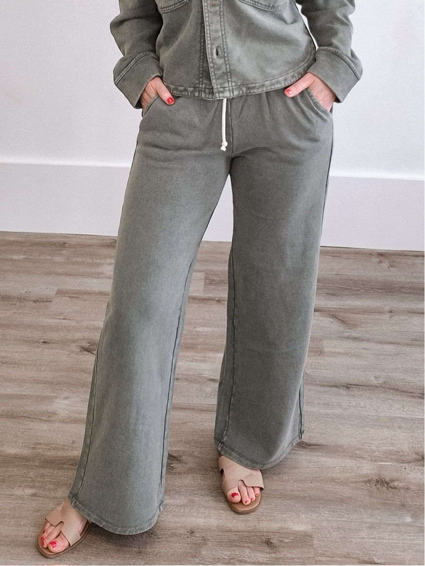 Hunter Knit Pant - Hunter Green-bottoms- Hometown Style HTS, women's in store and online boutique located in Ingersoll, Ontario
