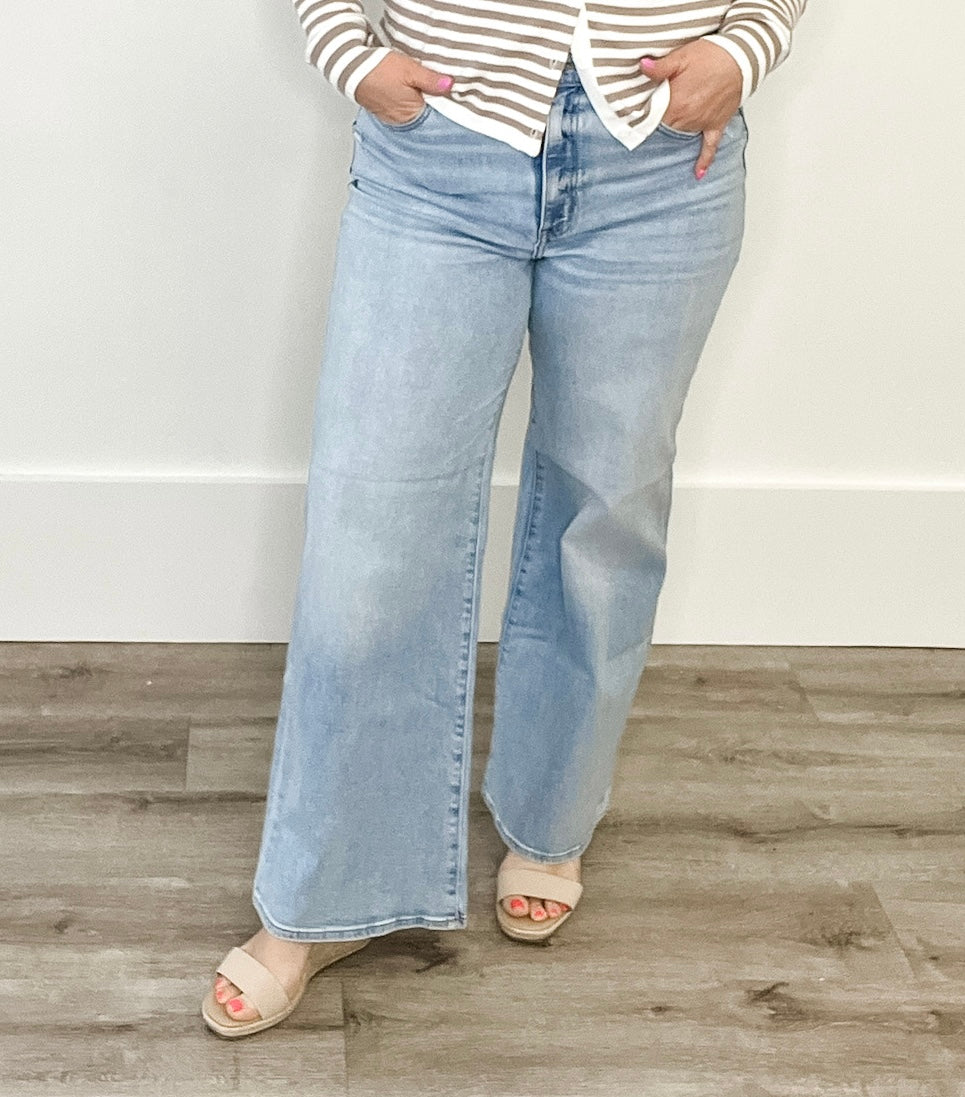 DAZE - Far Out-denim- Hometown Style HTS, women's in store and online boutique located in Ingersoll, Ontario