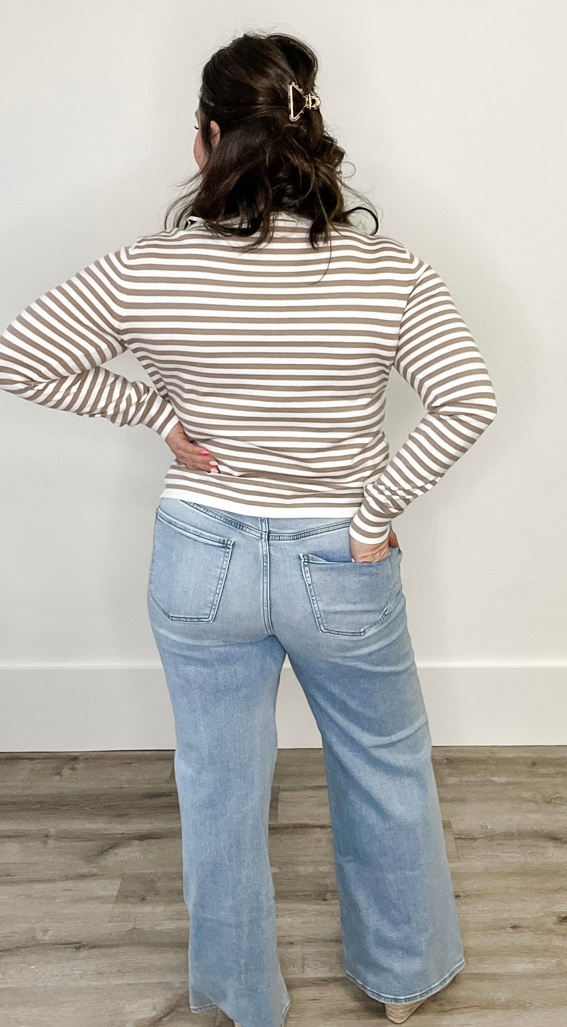 DAZE - Far Out-denim- Hometown Style HTS, women's in store and online boutique located in Ingersoll, Ontario