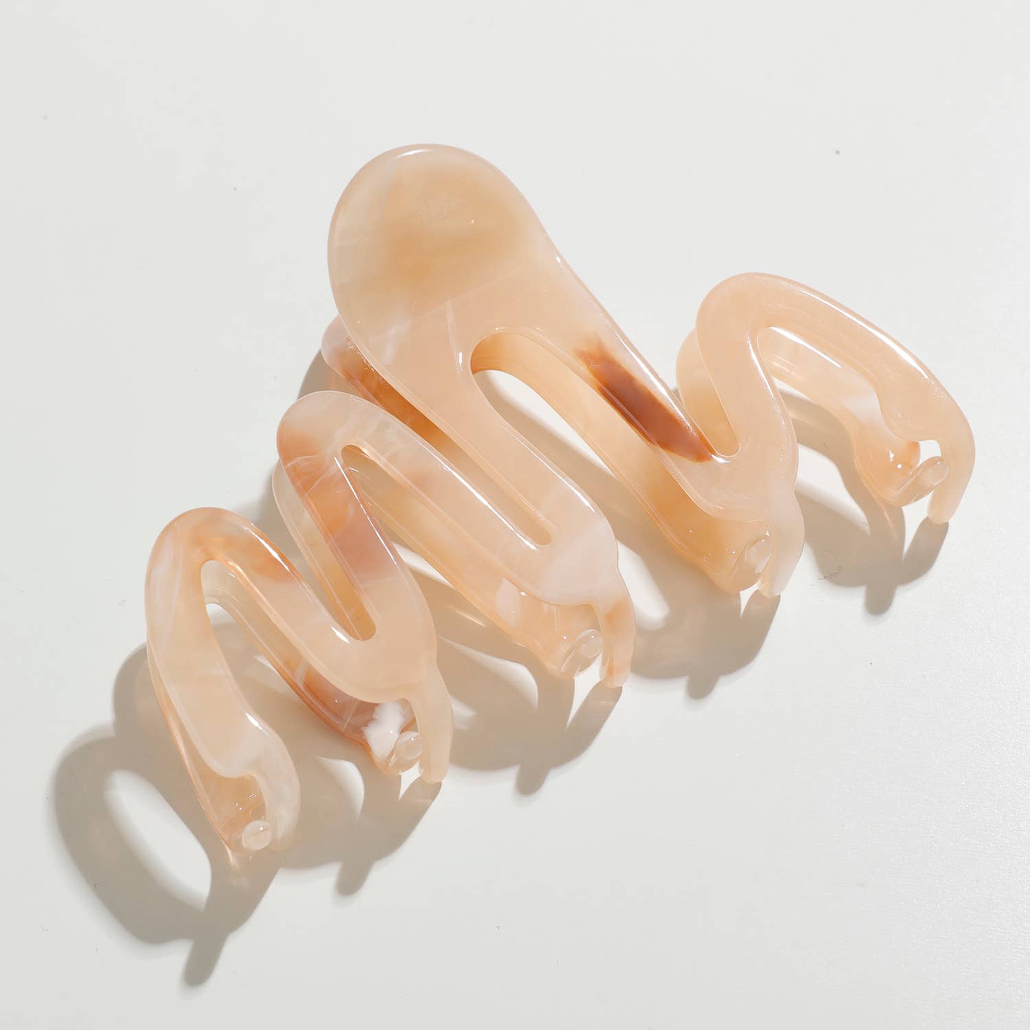 Large Squiggle Claw Clip-hair accessories- Hometown Style HTS, women's in store and online boutique located in Ingersoll, Ontario