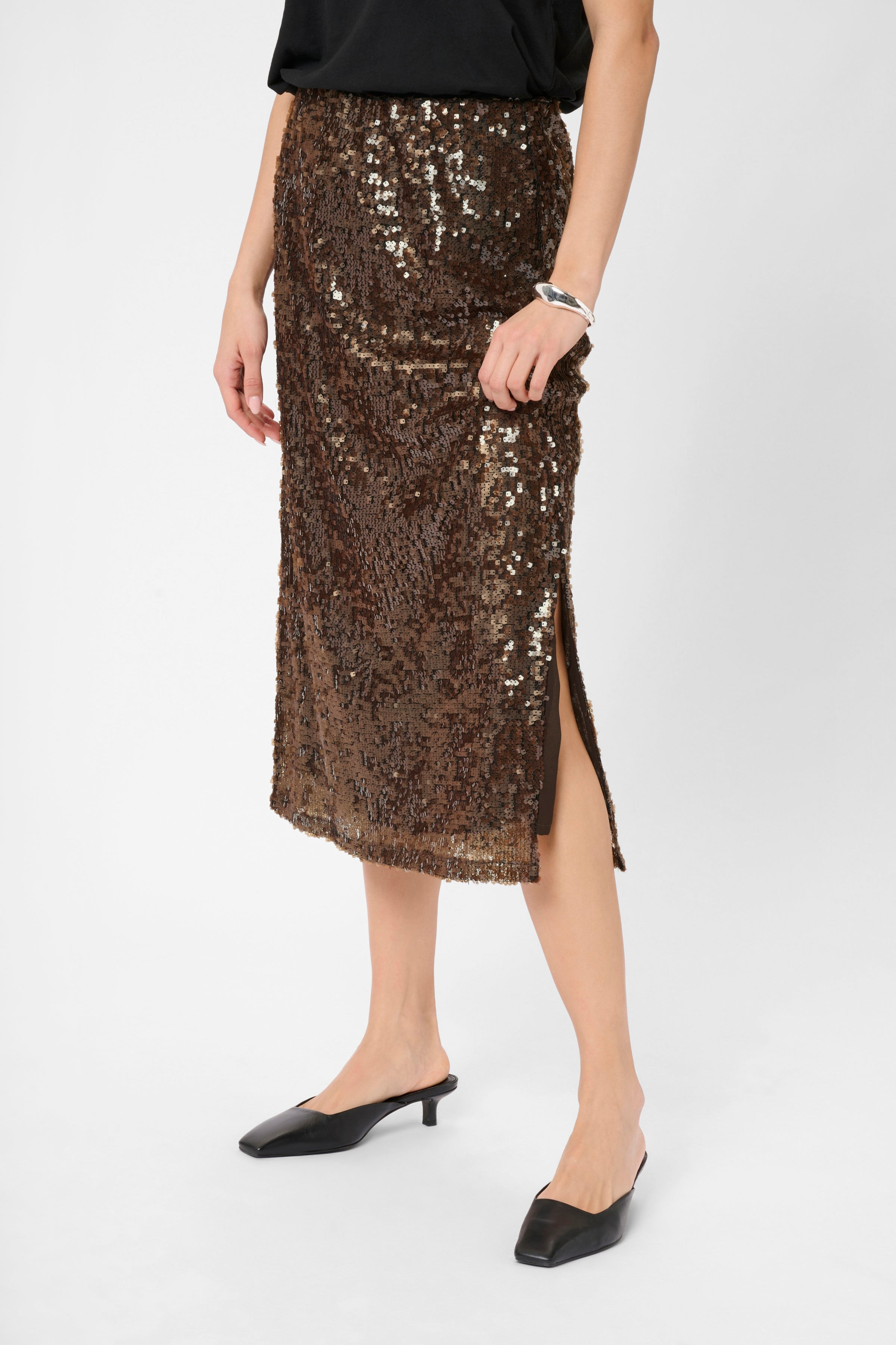 Ziggy Skirt - Black Coffee-Skirt- Hometown Style HTS, women's in store and online boutique located in Ingersoll, Ontario