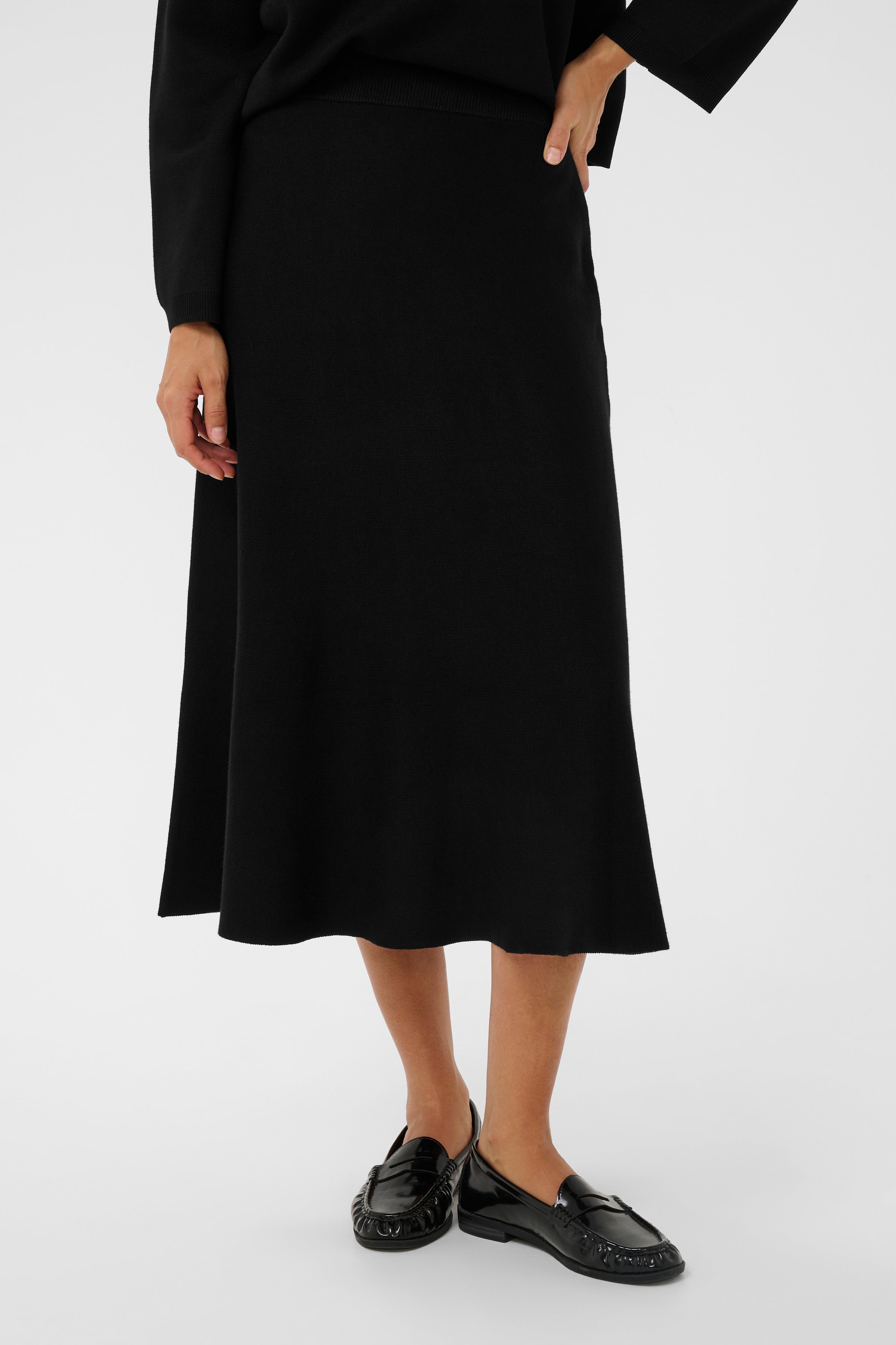 Malina Skirt - Black-Skirt- Hometown Style HTS, women's in store and online boutique located in Ingersoll, Ontario