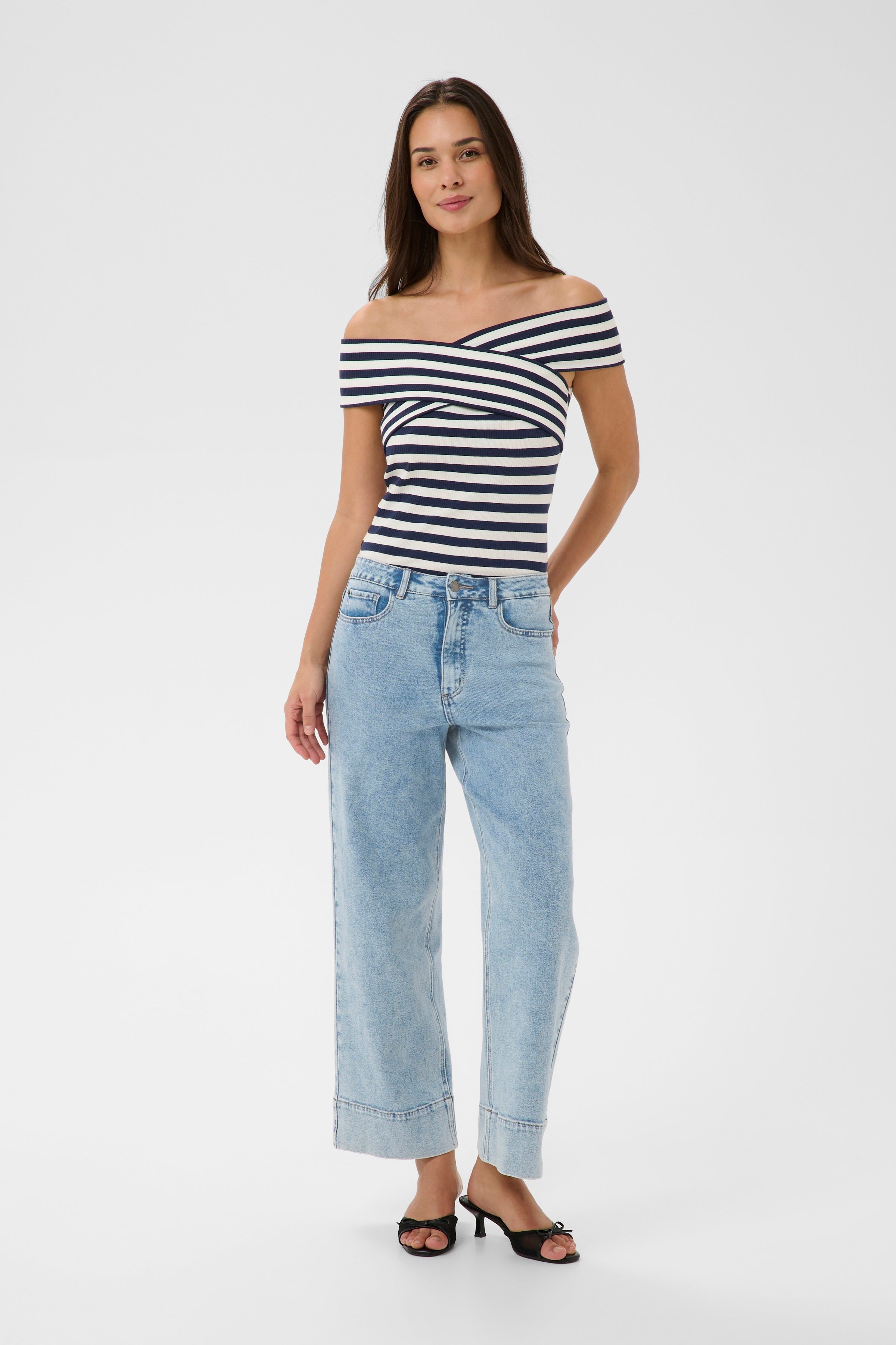 KAamalia Jeans-denim- Hometown Style HTS, women's in store and online boutique located in Ingersoll, Ontario