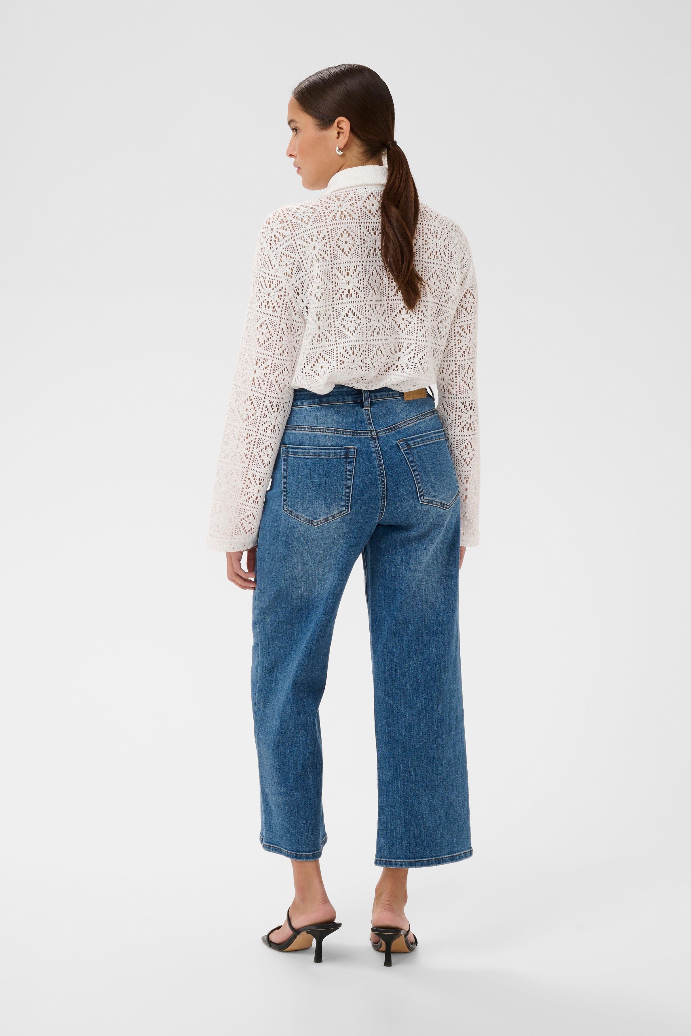 KAbrook Cropped HW Jeans-Denim- Hometown Style HTS, women's in store and online boutique located in Ingersoll, Ontario