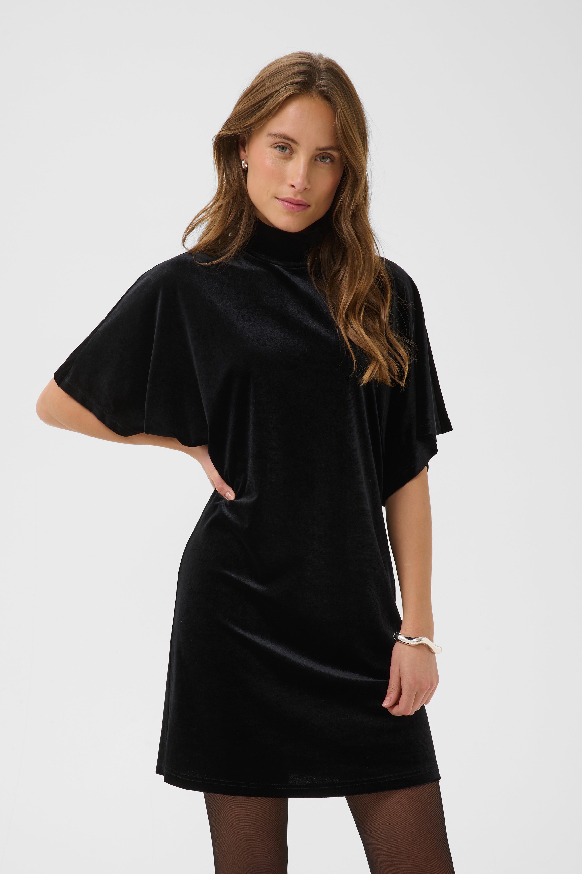 Kelly Wing SL Dress - Black-Special Occasion Dresses- Hometown Style HTS, women's in store and online boutique located in Ingersoll, Ontario