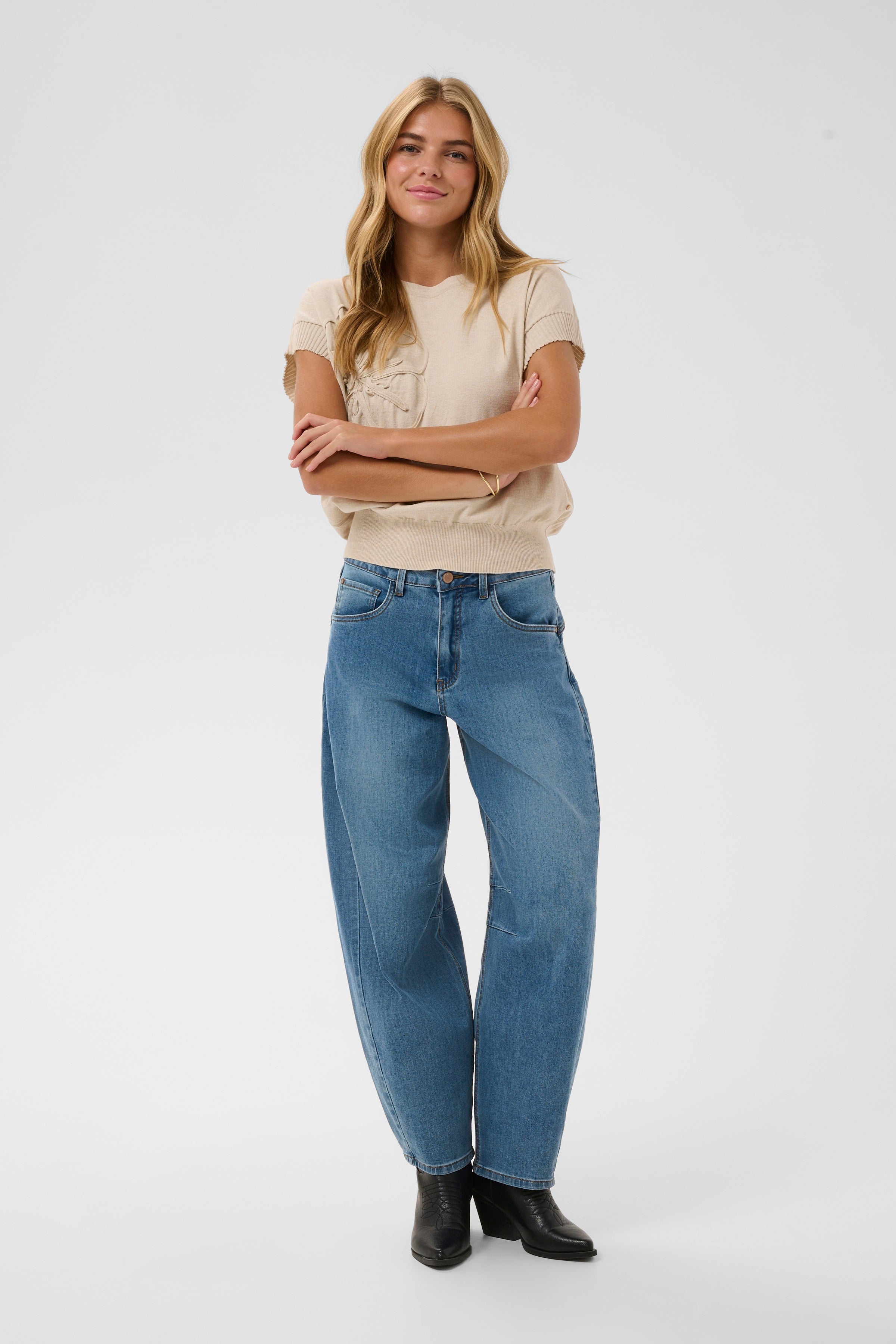 CRBahren Ankle Balloon Jeans-Relaxed Fit-Denim- Hometown Style HTS, women's in store and online boutique located in Ingersoll, Ontario