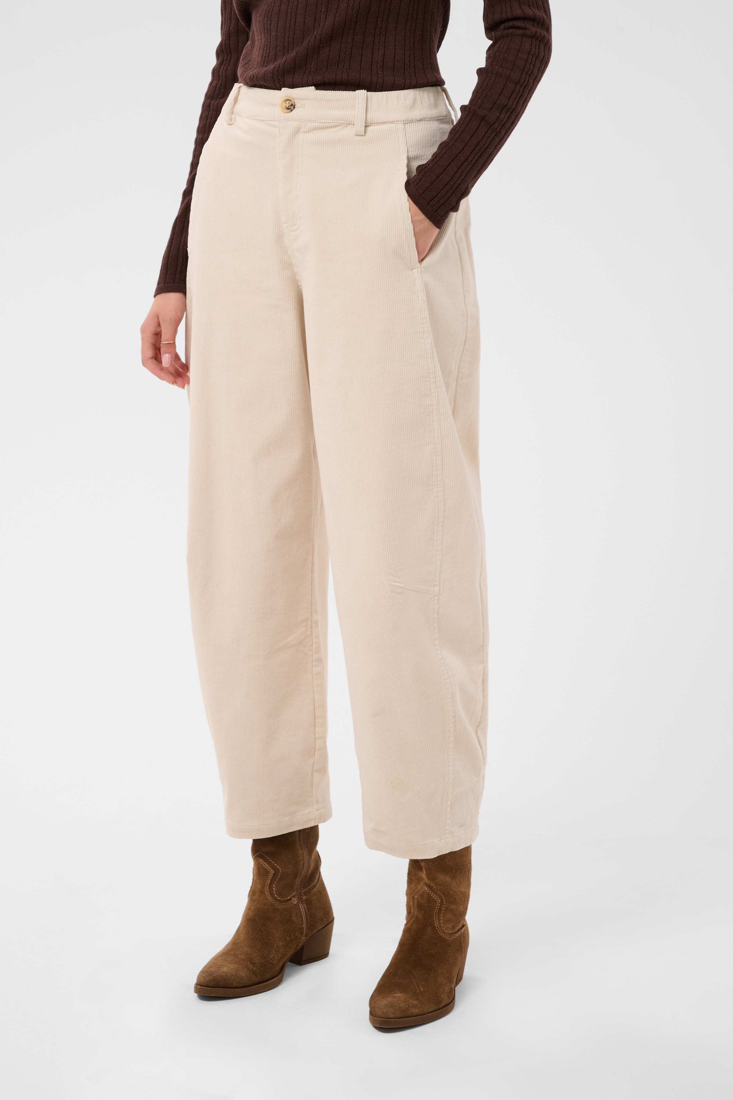 Ballie Barrel Pant - Off White-Bottoms- Hometown Style HTS, women's in store and online boutique located in Ingersoll, Ontario
