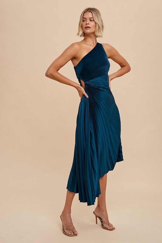 One Shoulder Pleated Dress - Emerald Teal-Dress- Hometown Style HTS, women's in store and online boutique located in Ingersoll, Ontario