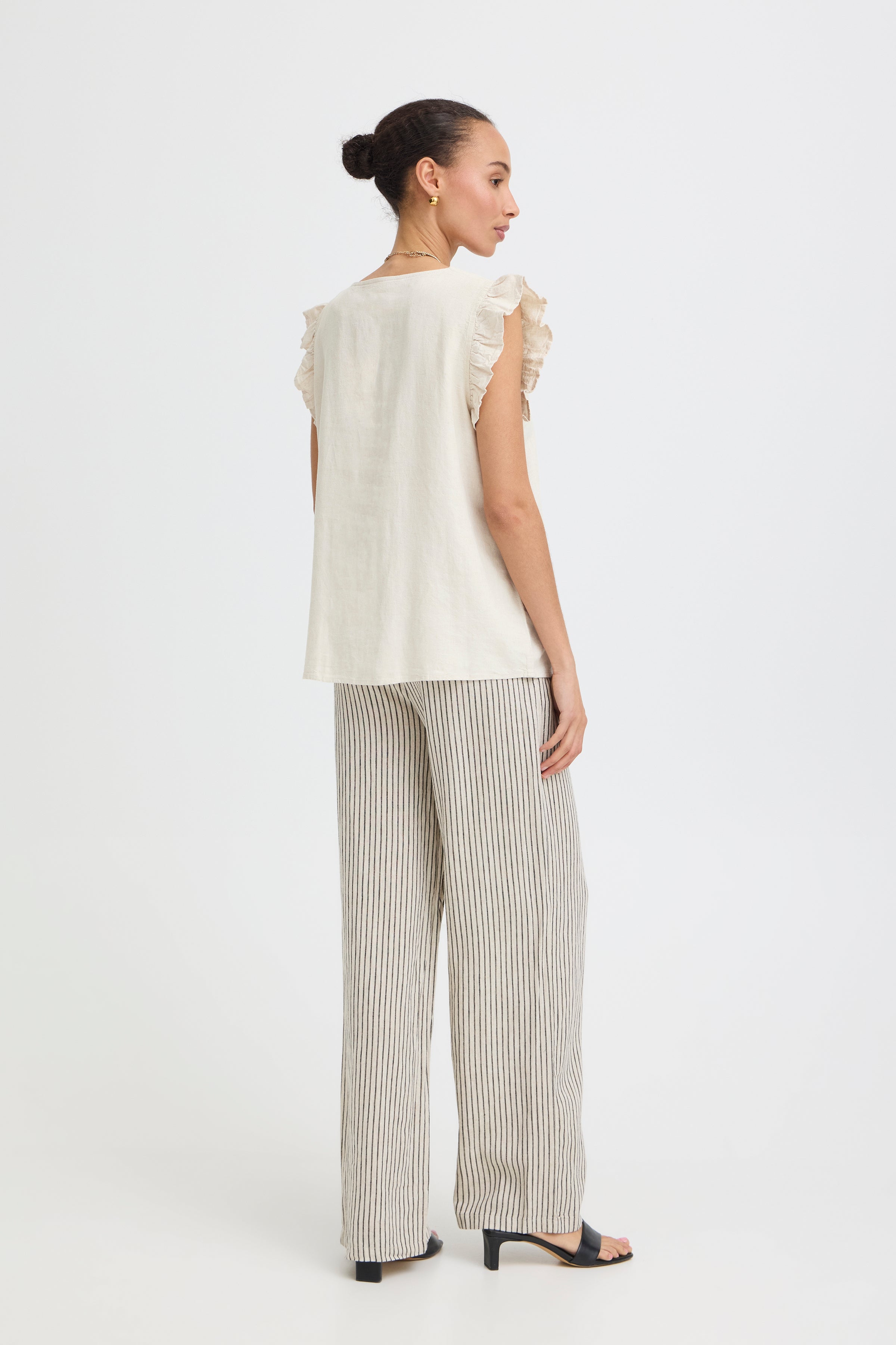 BYFALAKKA RUFFLE SHIRT-blouse- Hometown Style HTS, women's in store and online boutique located in Ingersoll, Ontario