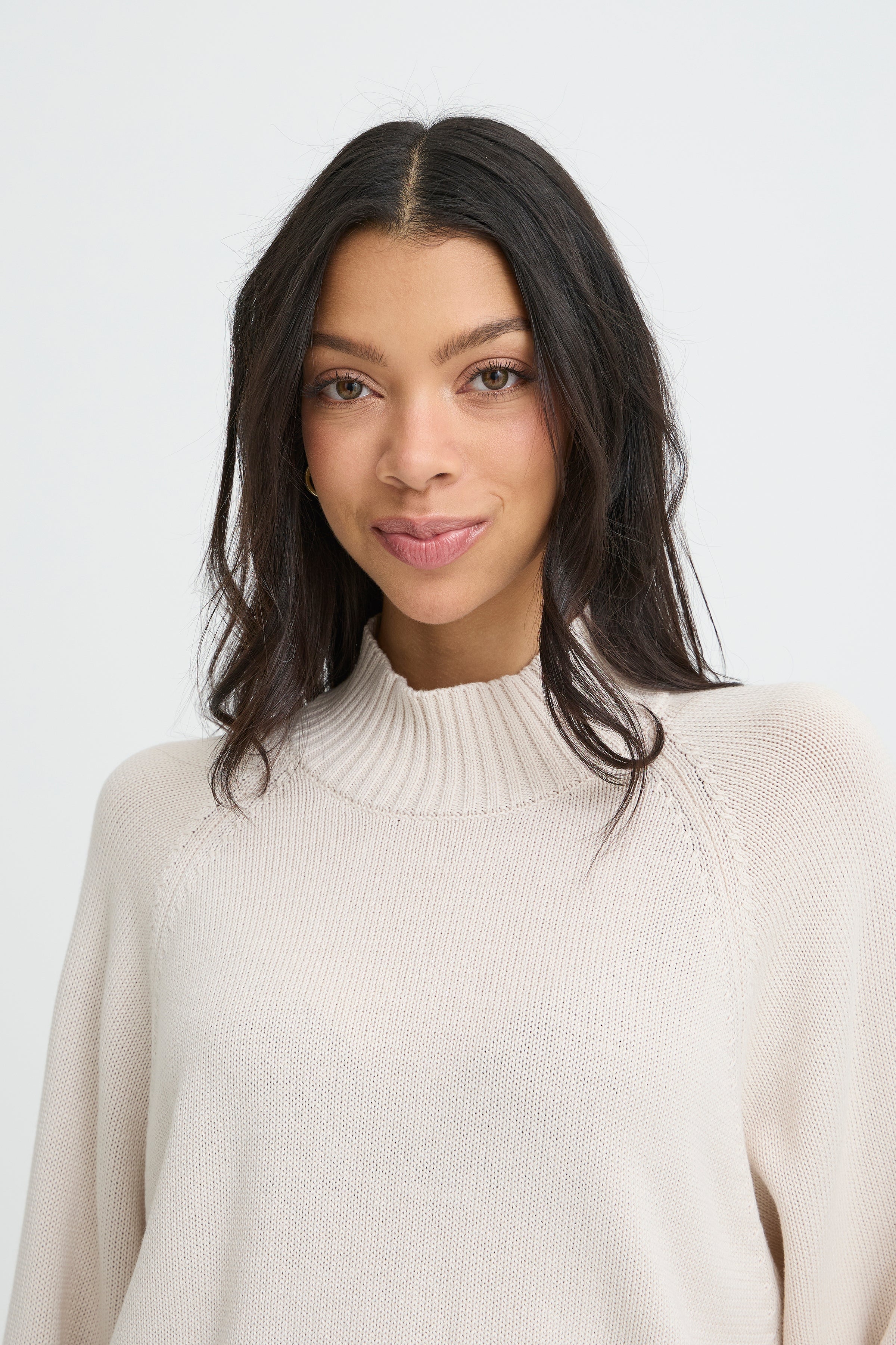 MODESTE TUNIC SWEATER - Oatmeal-Sweater- Hometown Style HTS, women's in store and online boutique located in Ingersoll, Ontario