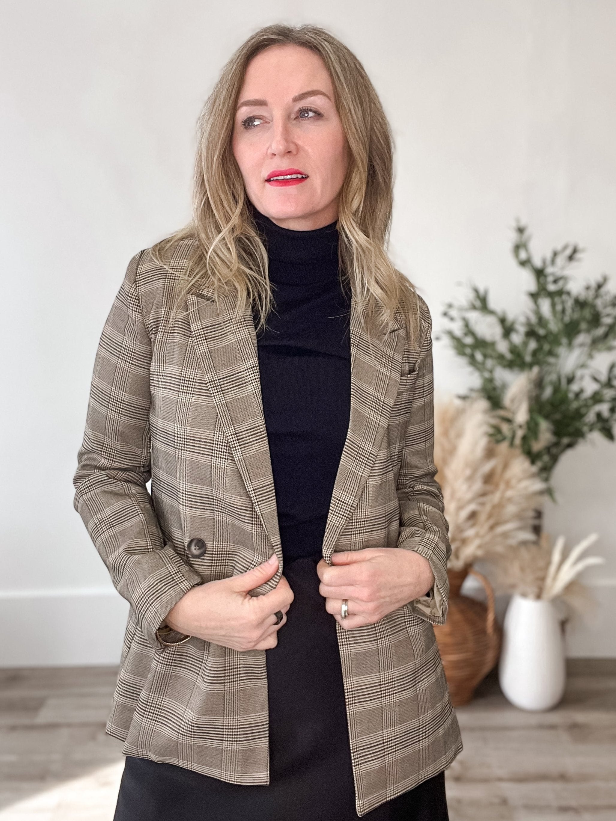 Plaid Blazer-Blazer- Hometown Style HTS, women's in store and online boutique located in Ingersoll, Ontario