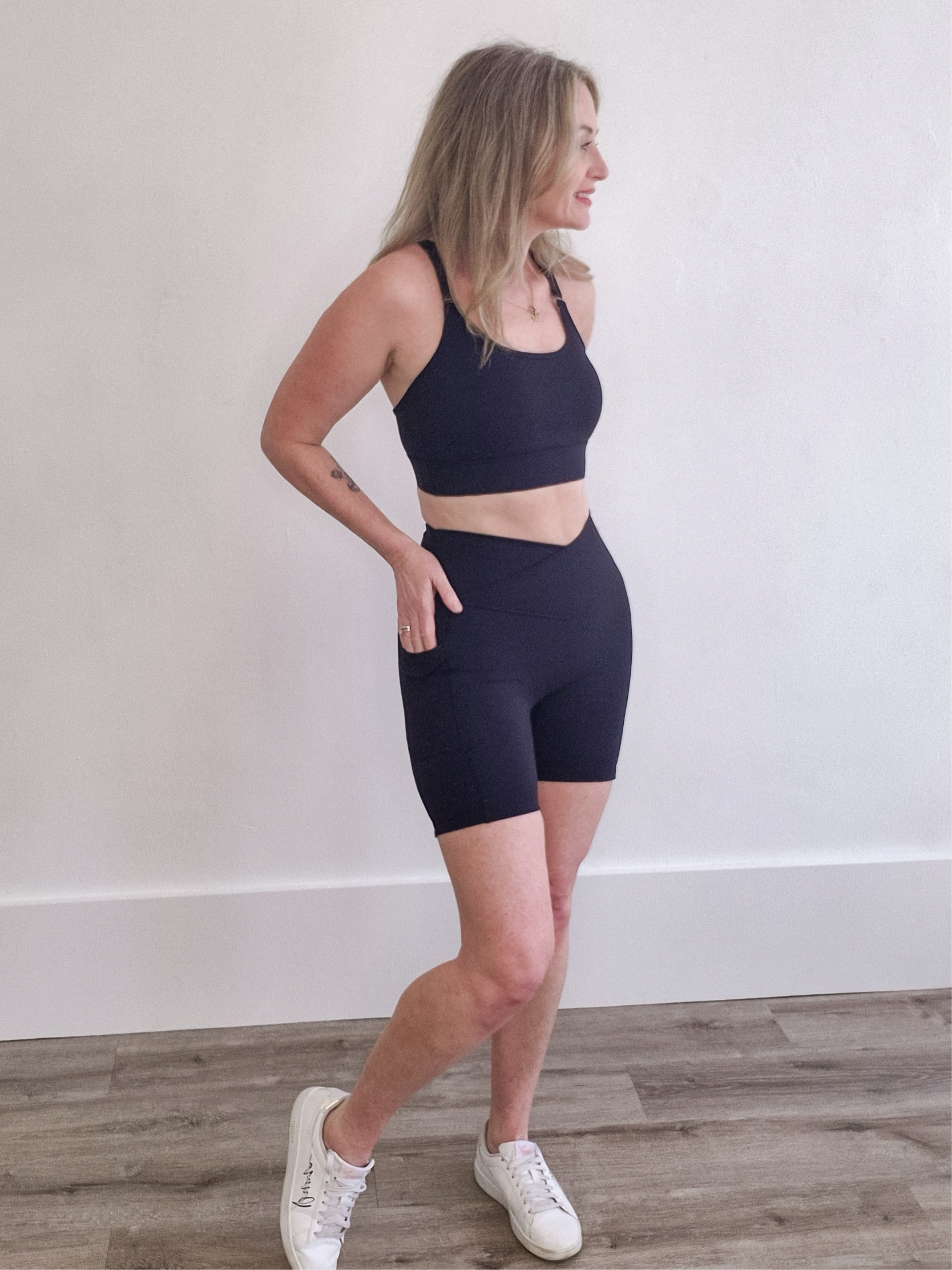 Bestie 6" Biker Short - Onyx- Hometown Style HTS, women's in store and online boutique located in Ingersoll, Ontario