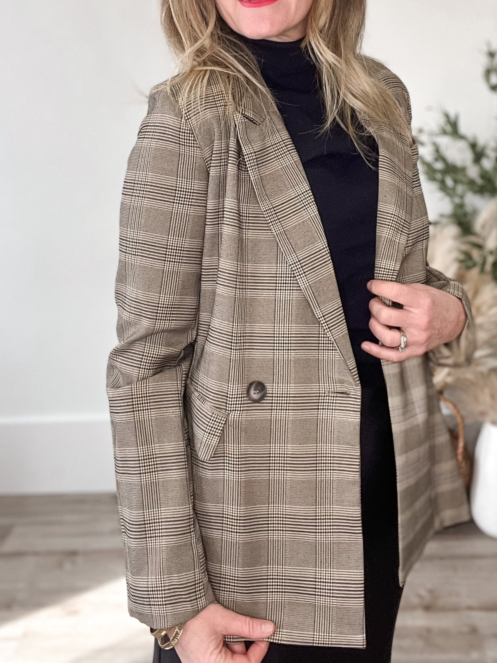 Plaid Blazer-Blazer- Hometown Style HTS, women's in store and online boutique located in Ingersoll, Ontario