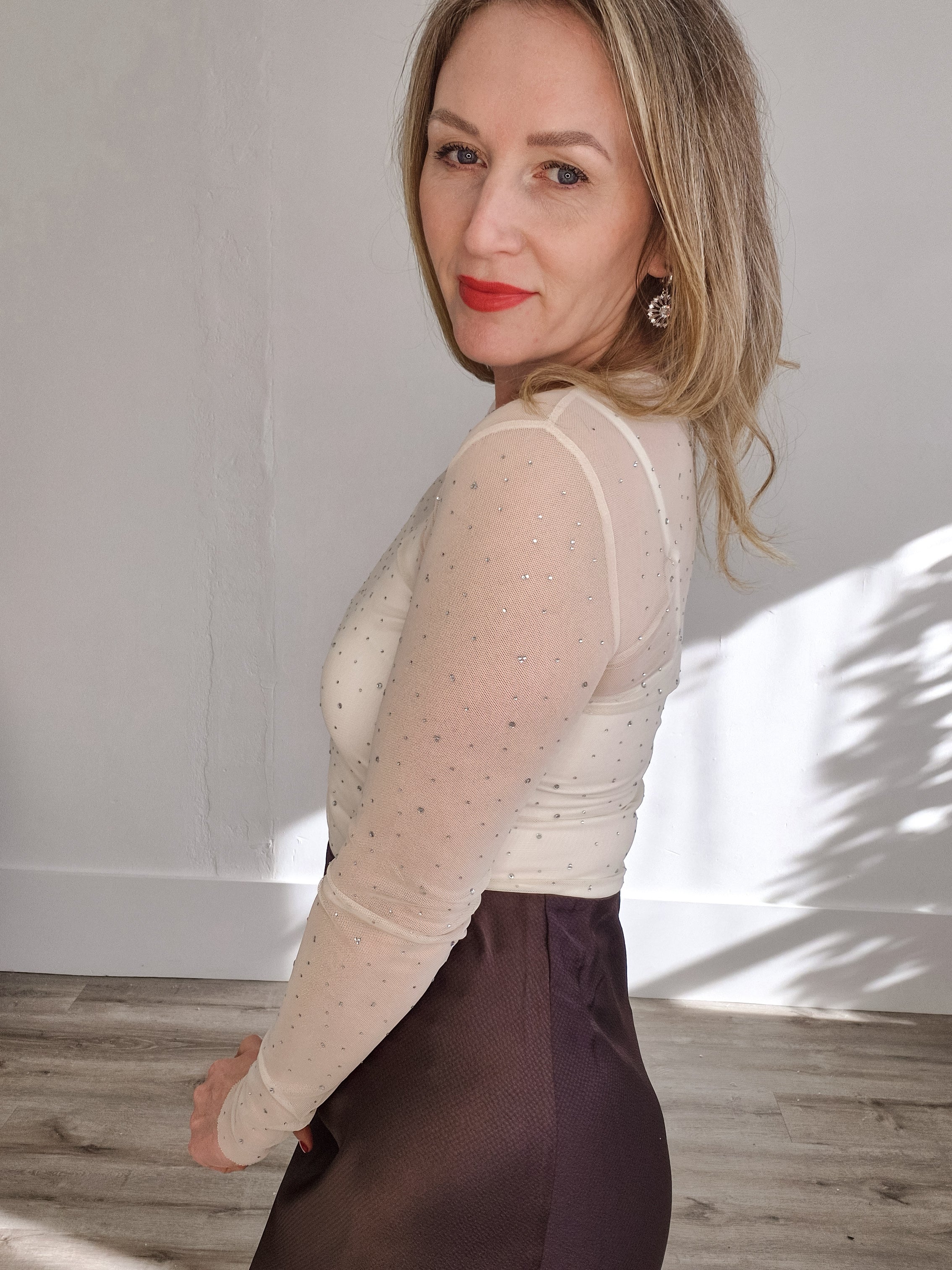 Stinna Long Sleeve - Turtledove-blouse- Hometown Style HTS, women's in store and online boutique located in Ingersoll, Ontario