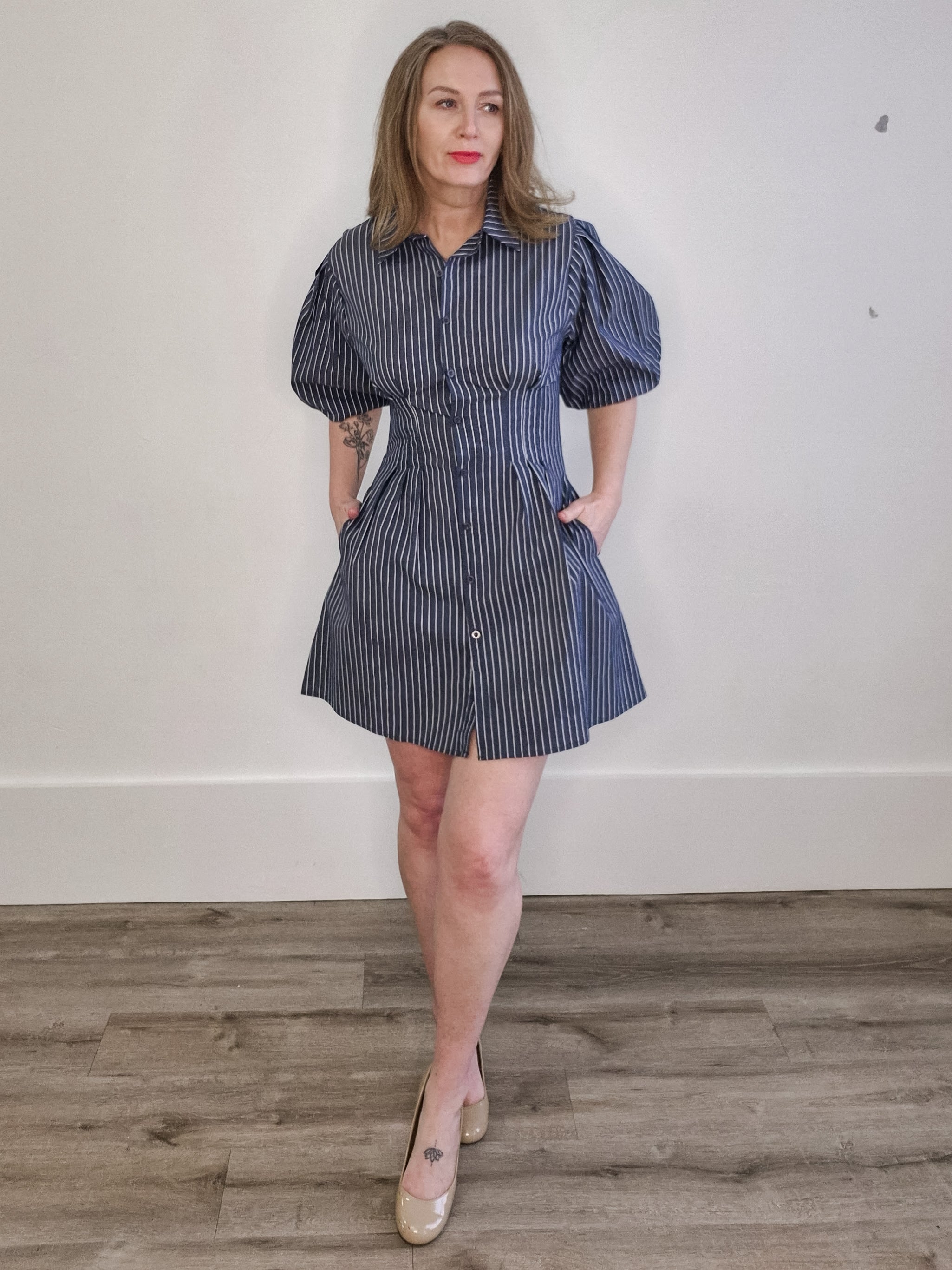 Jacqueline Bubble Sleeve Dress - Navy-Casual Dresses- Hometown Style HTS, women's in store and online boutique located in Ingersoll, Ontario