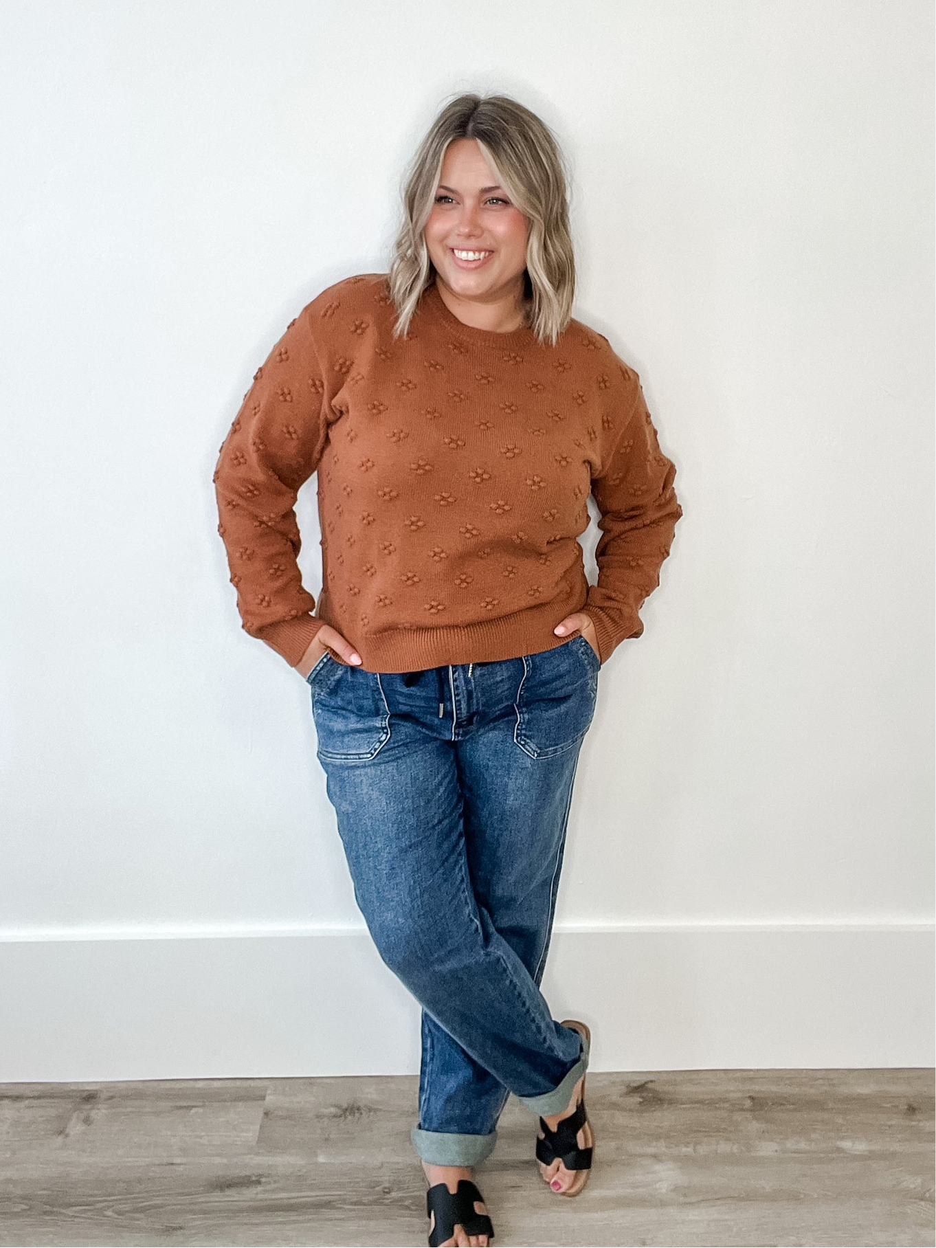 Judy Blue - Vintage Wash Jogger-jeans- Hometown Style HTS, women's in store and online boutique located in Ingersoll, Ontario