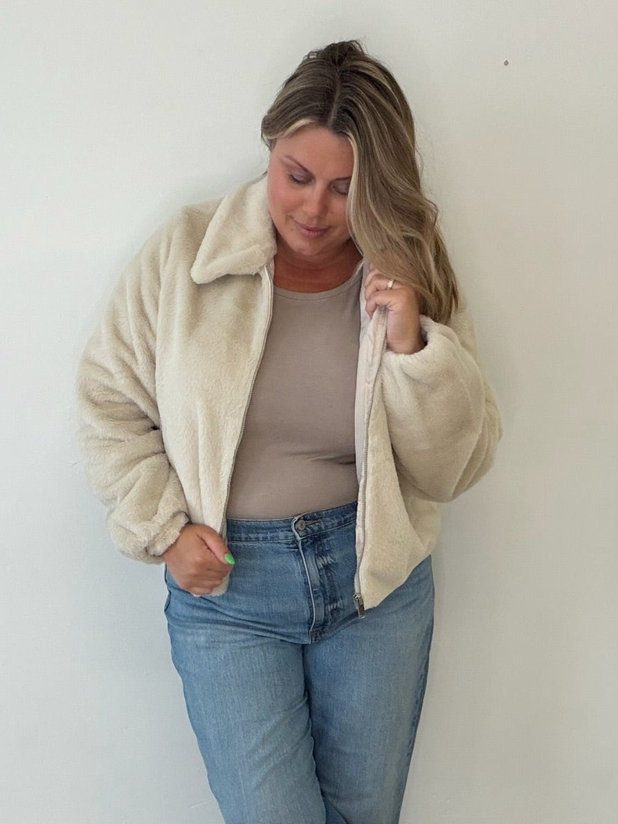 VMSOLAIMA SHORT JACKET - Oatmeal-Coat & Jackets- Hometown Style HTS, women's in store and online boutique located in Ingersoll, Ontario
