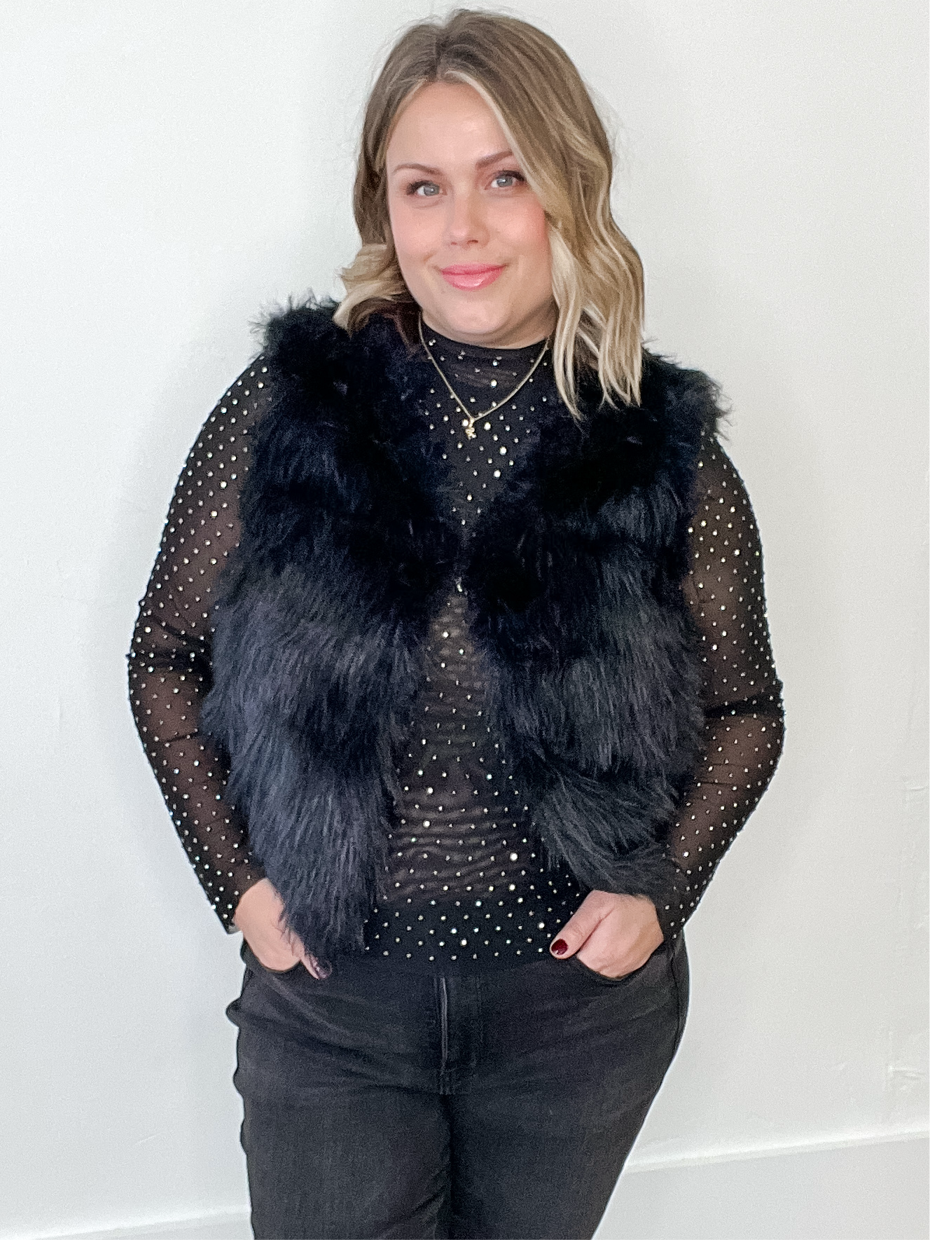 Faux Fur Open Vest - Black-vest- Hometown Style HTS, women's in store and online boutique located in Ingersoll, Ontario