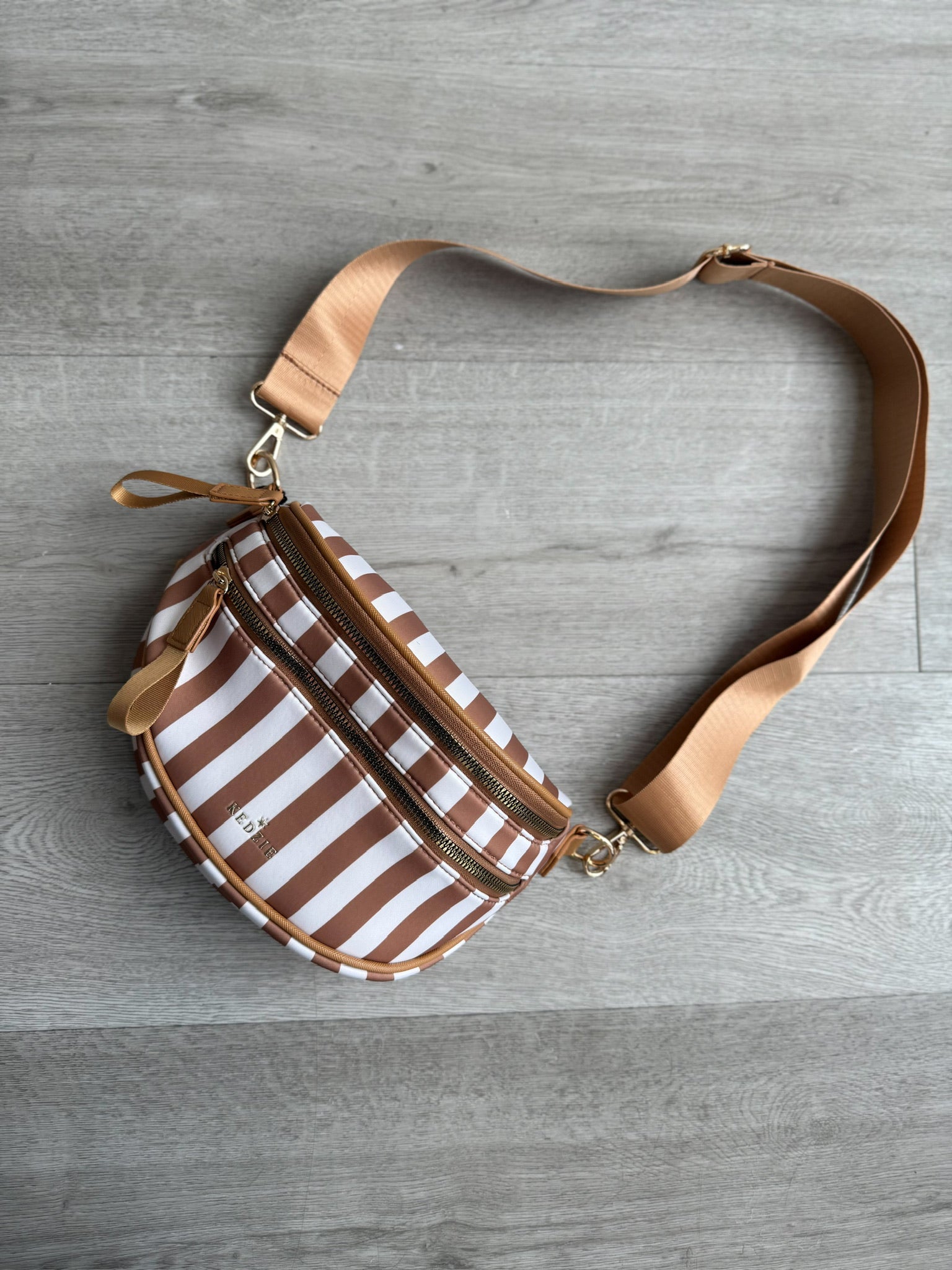 Sloane Day Pack-Handbag & Wallet Accessories- Hometown Style HTS, women's in store and online boutique located in Ingersoll, Ontario