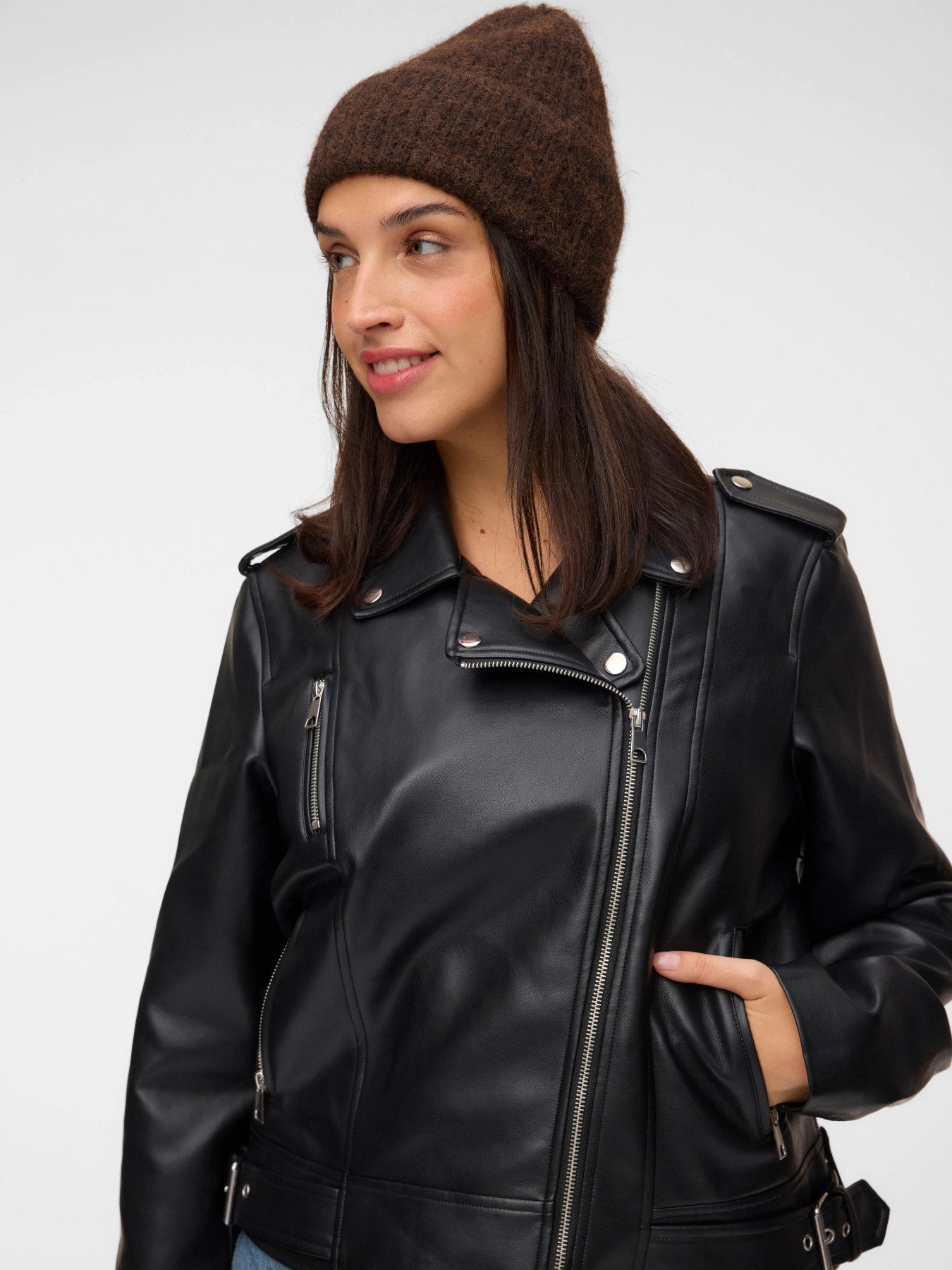 VMSILVA Beanie-Gifts & Accessories- Hometown Style HTS, women's in store and online boutique located in Ingersoll, Ontario