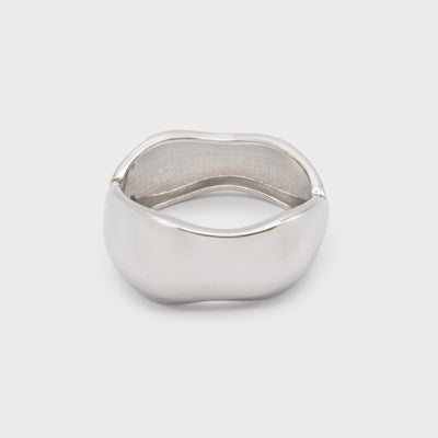 Large Wavy Bangle-Accessories- Hometown Style HTS, women's in store and online boutique located in Ingersoll, Ontario