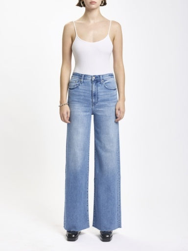 FAR OUT Wide Leg - Right on-denim- Hometown Style HTS, women's in store and online boutique located in Ingersoll, Ontario