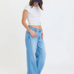 DAZE WOMEN Denim 2K - MID RISE RELAXED STRAIGHT-Denim- Hometown Style HTS, women's in store and online boutique located in Ingersoll, Ontario