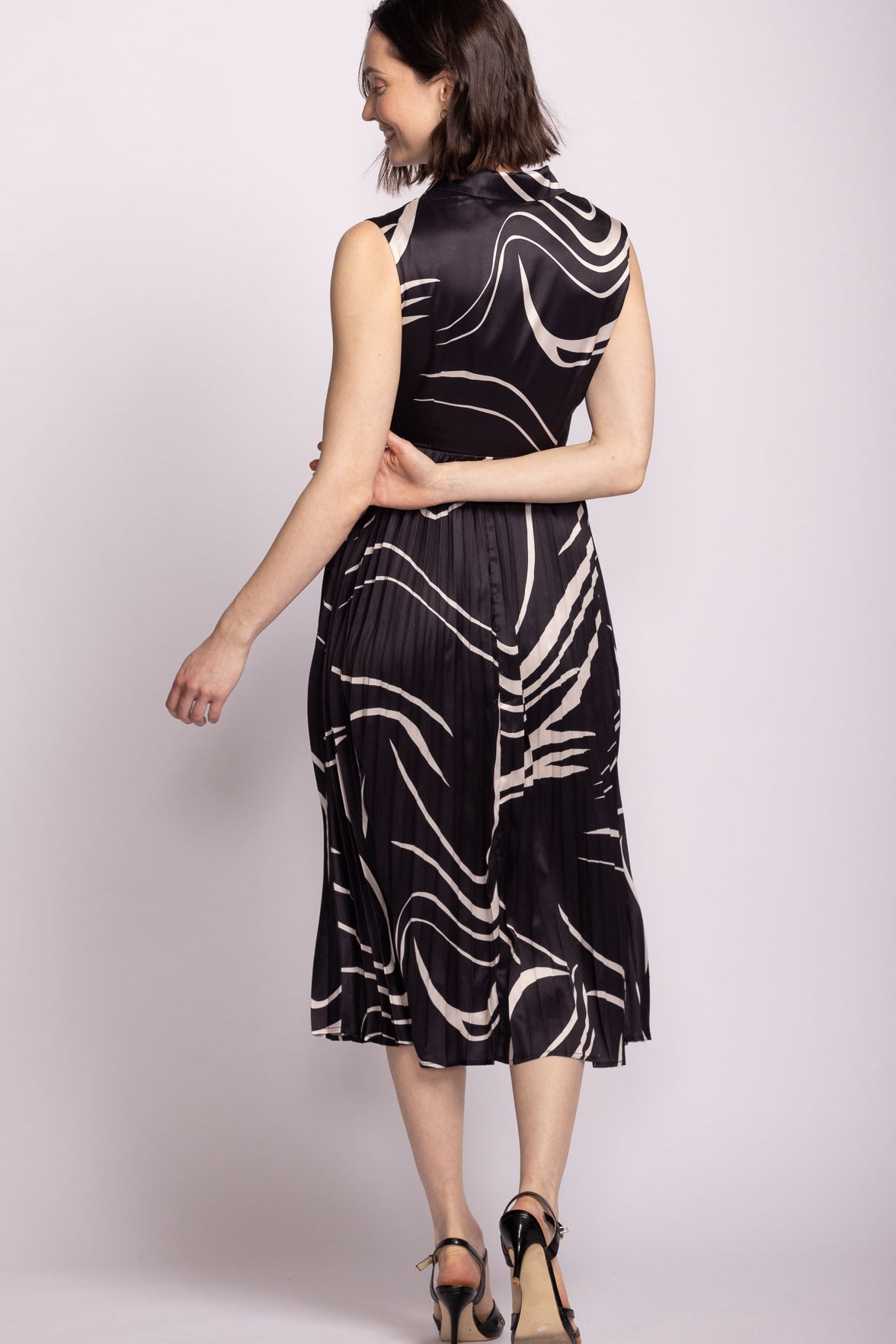Avenue Dress - Black-dress- Hometown Style HTS, women's in store and online boutique located in Ingersoll, Ontario