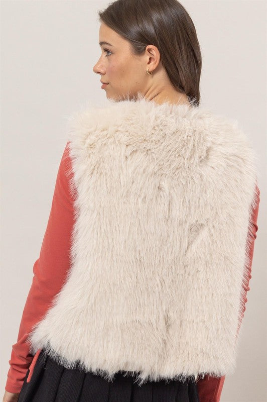 Faux Fur Open Vest - Cream-vest- Hometown Style HTS, women's in store and online boutique located in Ingersoll, Ontario