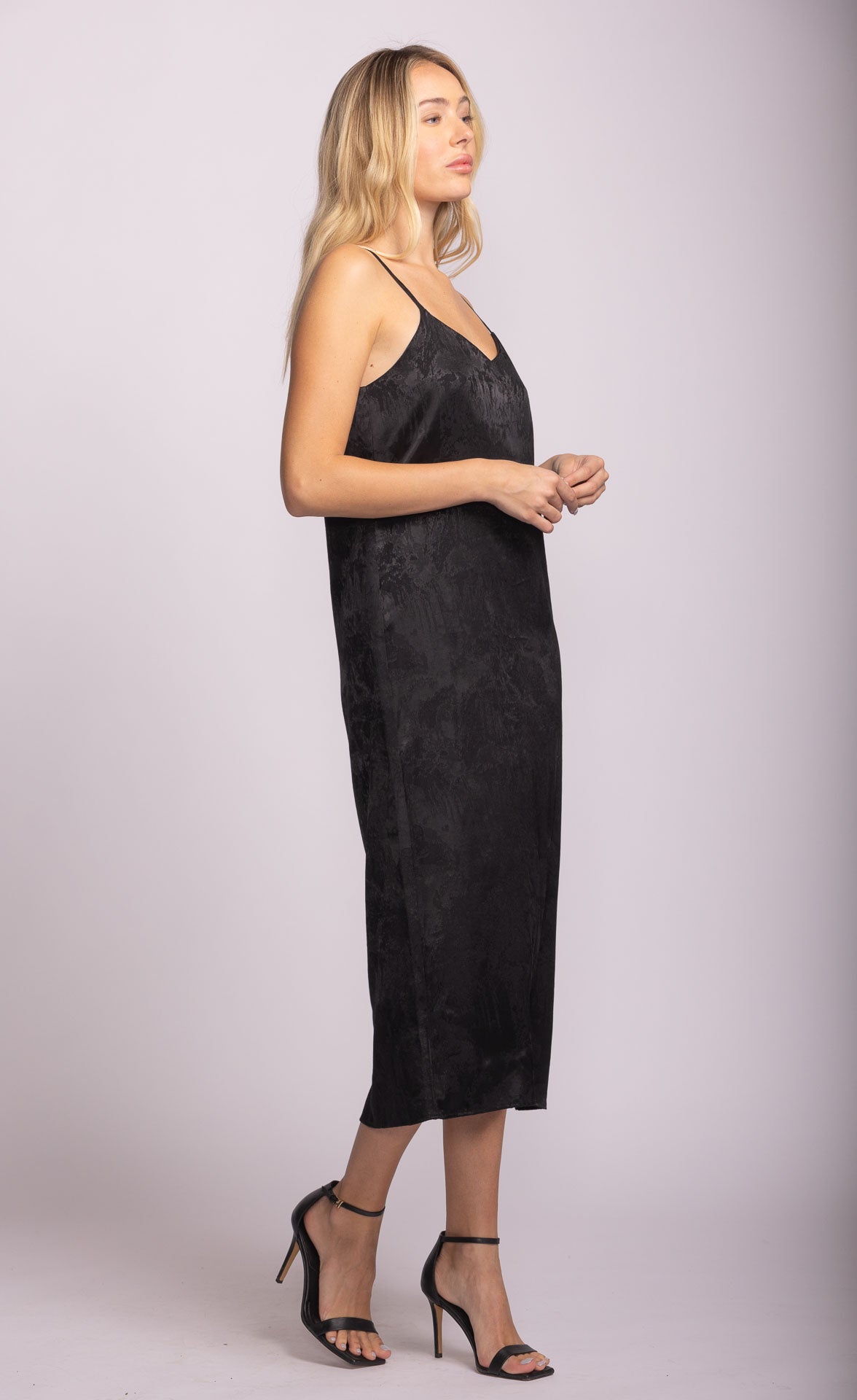 Lula Dress - Black-dress- Hometown Style HTS, women's in store and online boutique located in Ingersoll, Ontario