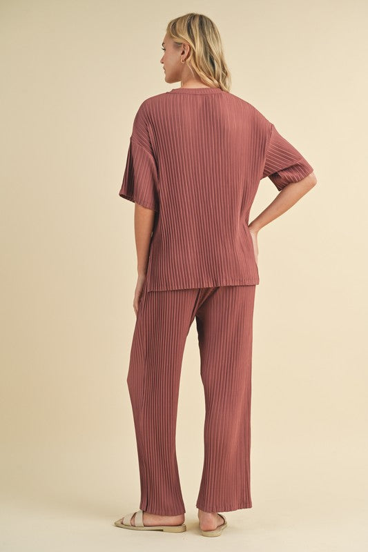 Pleated Tee & Pants - Sienna-set- Hometown Style HTS, women's in store and online boutique located in Ingersoll, Ontario