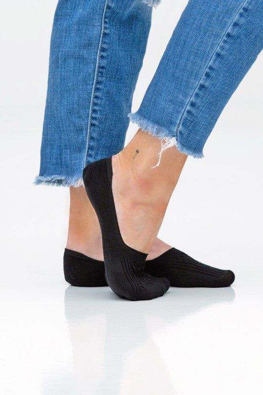 No Slip Socks - Black & White- Hometown Style HTS, women's in store and online boutique located in Ingersoll, Ontario
